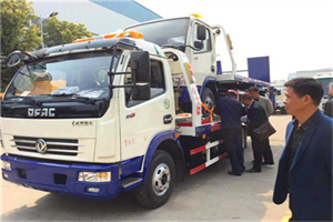 雷波汽车道路救援拖车价格